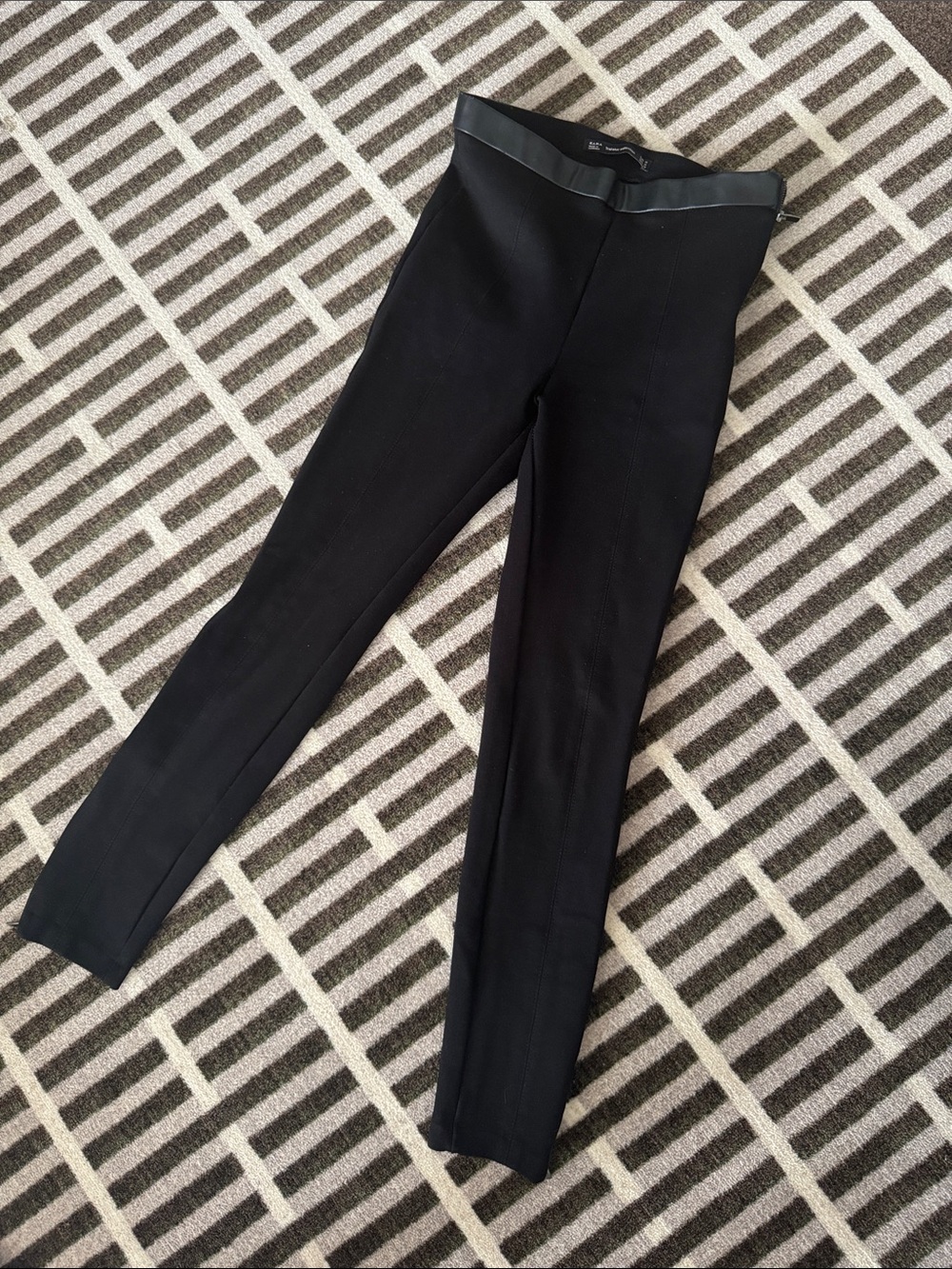 ZARA Black Faux-Leather Waist Ponte Leggings, M